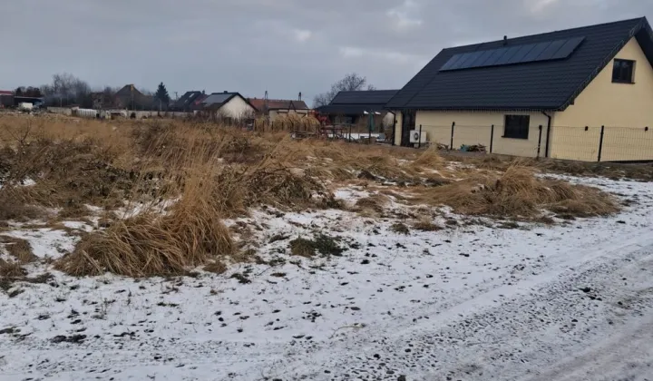 Działka budowlana Dobroszów