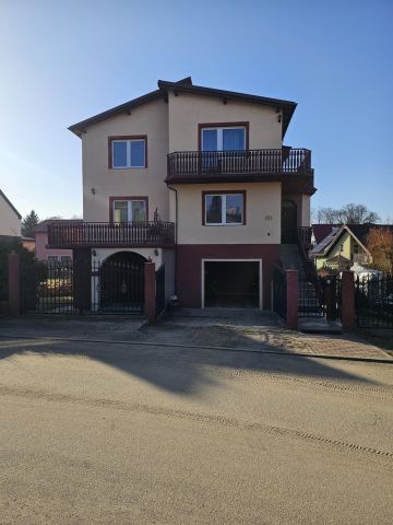 dom wolnostojący, 8 pokoi Mosty, ul. Wiązowa. Zdjęcie 1