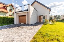 dom wolnostojący, 4 pokoje Strzebielino