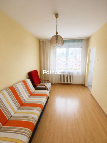 Mieszkanie 3-pokojowe Grodków, ul. Bolesława Chrobrego. Zdjęcie 3