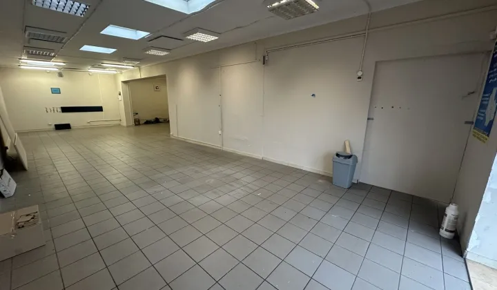 Lokal Warszawa, ul. gen. Augusta Emila Fieldorfa "Nila"