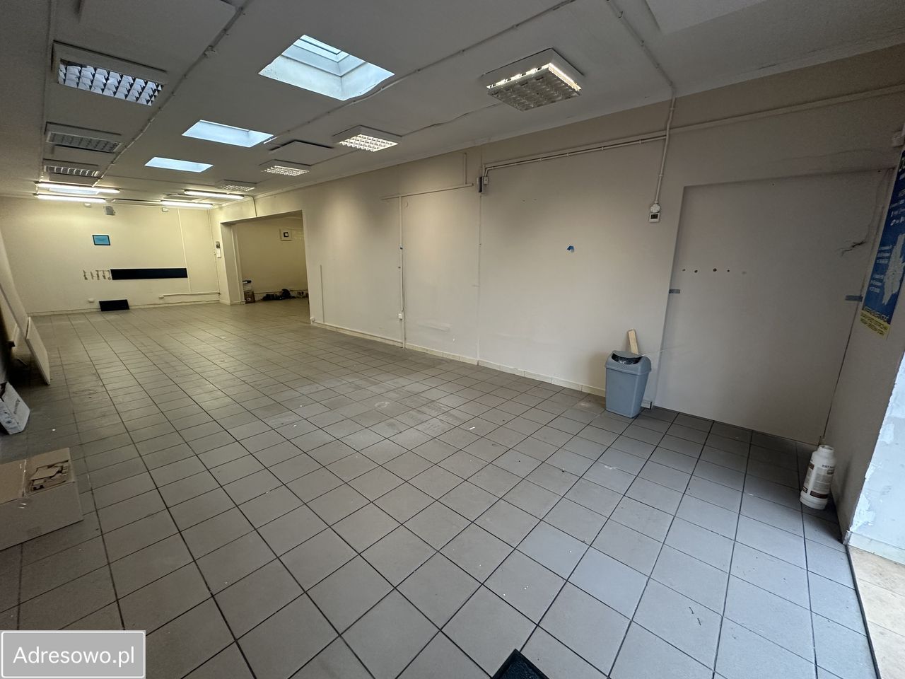 Lokal Warszawa, ul. gen. Augusta Emila Fieldorfa "Nila"