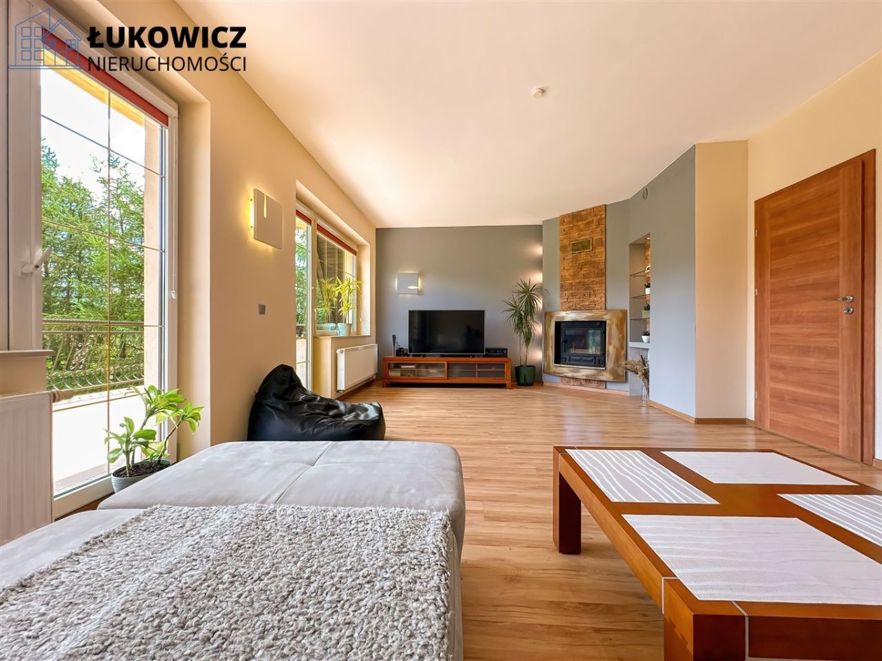 dom wolnostojący, 3 pokoje Cisiec. Zdjęcie 4