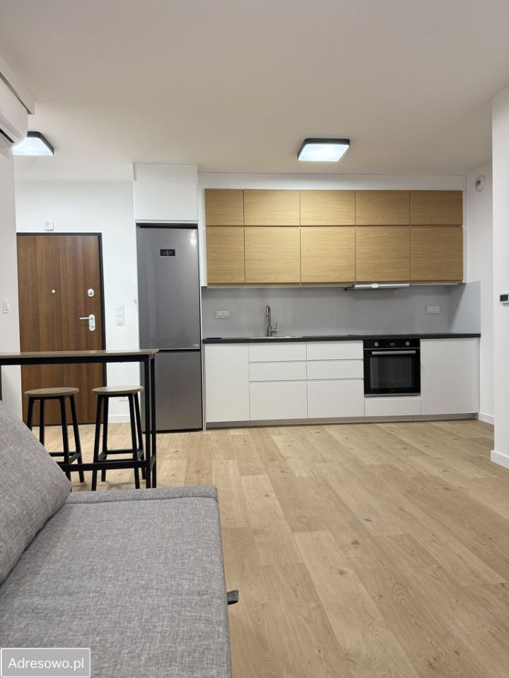 Mieszkanie 2-pokojowe Zamienie. Zdjęcie 13