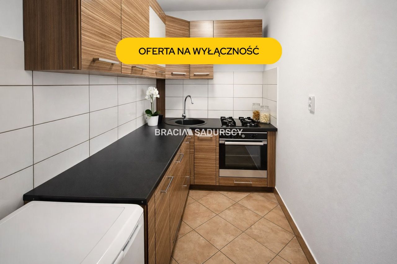 Mieszkanie 1-pokojowe Kraków Czyżyny, ul. Franciszka Wężyka. Zdjęcie 1