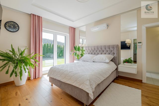 dom wolnostojący, 5 pokoi Bolszewo, ul. Harcerska. Zdjęcie 11