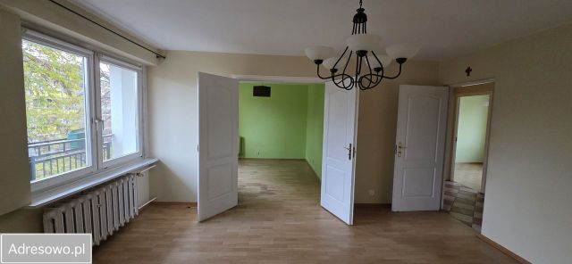 Mieszkanie 4-pokojowe Pruszków Centrum, ul. Srebrna. Zdjęcie 1