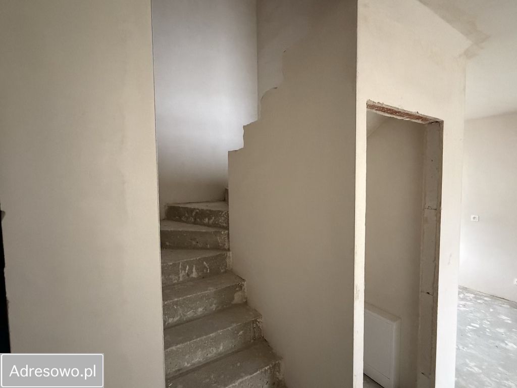 Mieszkanie 4-pokojowe Pruszyn, ul. Dolina Liwca. Zdjęcie 2