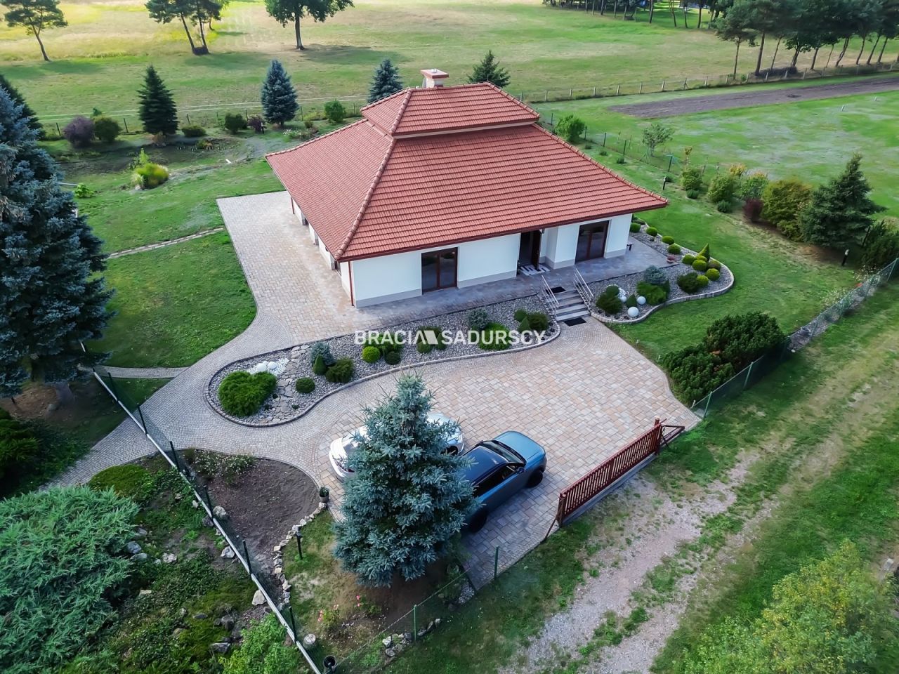 dom wolnostojący, 5 pokoi Niepołomice. Zdjęcie 22