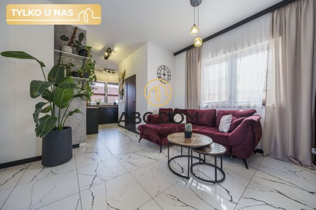 Mieszkanie 3-pokojowe Skowarcz, ul. Wiosenna. Zdjęcie 1