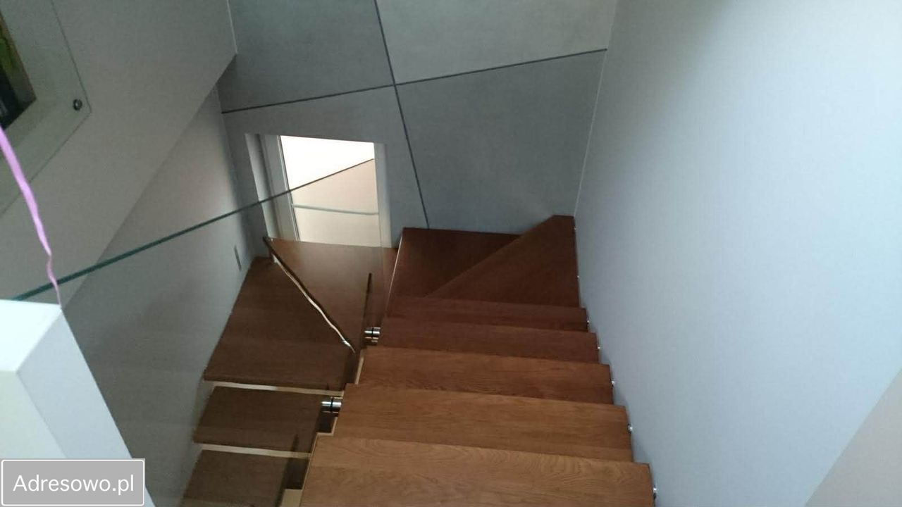 dom wolnostojący, 6 pokoi Latchorzew, ul. Hubala Dobrzańskiego. Zdjęcie 15