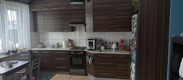 Mieszkanie 3-pokojowe Nowy Sącz Święta Helena, ul. Stefana Banacha. Zdjęcie 1