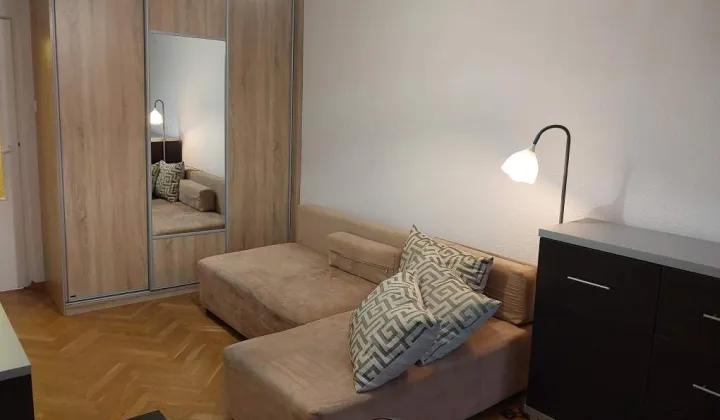 Mieszkanie 3-pokojowe Poznań Winogrady, os. Przyjaźni