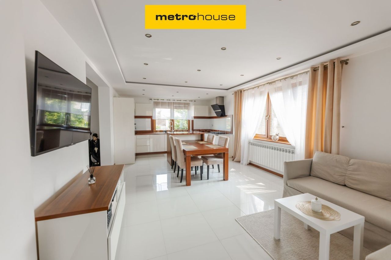 dom wolnostojący, 5 pokoi Wyszków