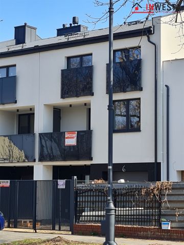 dom szeregowy, 7 pokoi Warszawa Targówek, ul. Lusińska. Zdjęcie 3