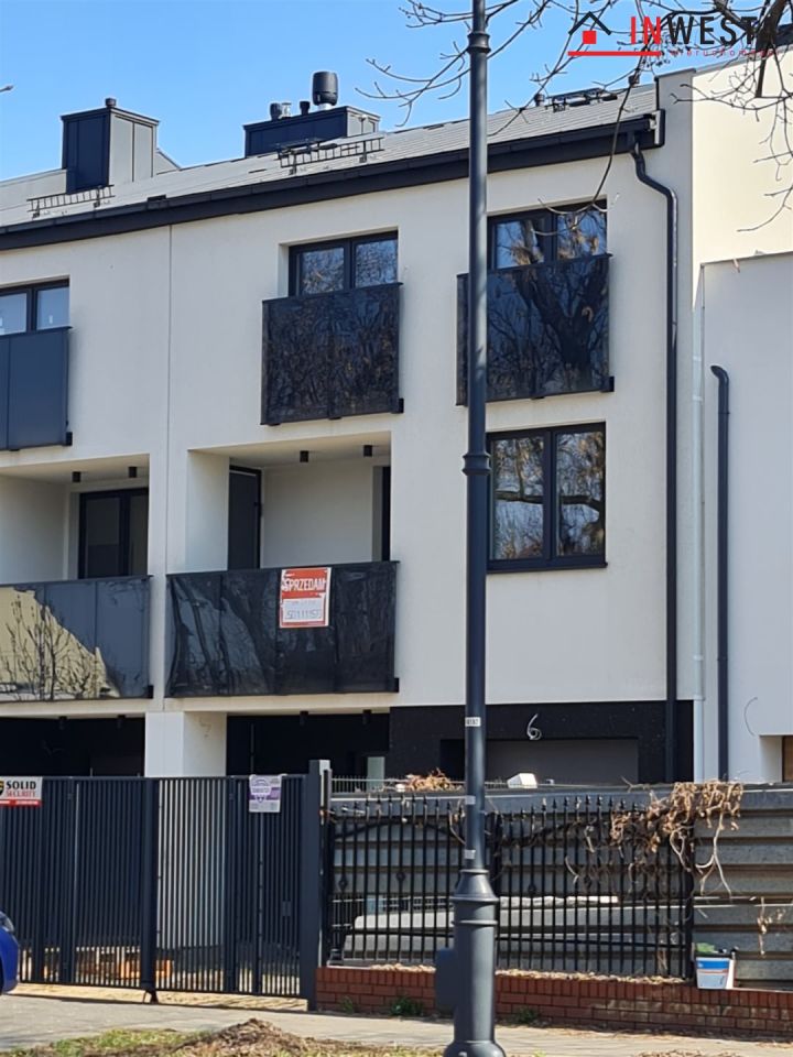 dom szeregowy, 7 pokoi Warszawa Targówek, ul. Lusińska. Zdjęcie 3