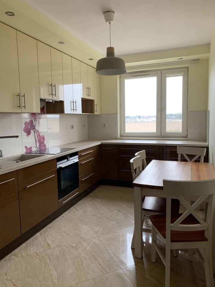 Mieszkanie 3-pokojowe Oława, ul. Zaciszna. Zdjęcie 2