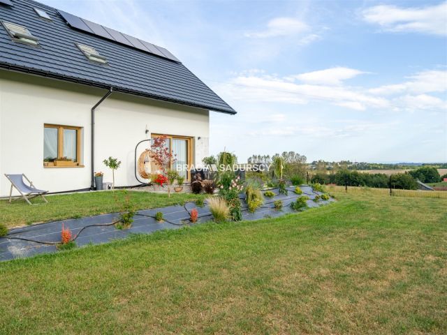 dom wolnostojący, 6 pokoi Młodziejowice. Zdjęcie 20