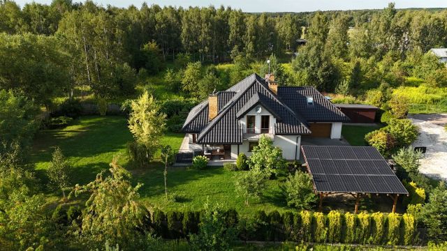 dom wolnostojący, 5 pokoi Stare Krasnodęby. Zdjęcie 1