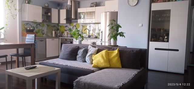 Mieszkanie 3-pokojowe Józefosław, ul. Wenus. Zdjęcie 1