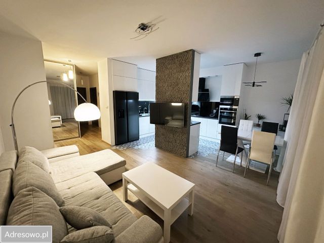 Mieszkanie 3-pokojowe Warszawa Wola, ul. Jana Kazimierza. Zdjęcie 1