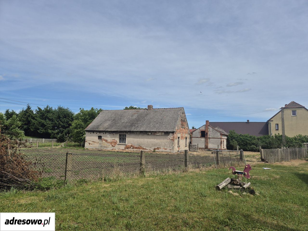 dom wolnostojący, 2 pokoje Łękanów. Zdjęcie 3