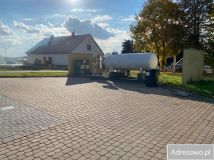 Nieruchomość komercyjna Bednary, ul. 10 Pułku Piechoty. Zdjęcie 1