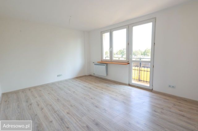 Mieszkanie 3-pokojowe Radom Ustronie. Zdjęcie 1