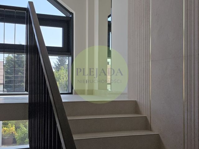 Mieszkanie 3-pokojowe Warszawa Włochy, ul. Mikołajska. Zdjęcie 4