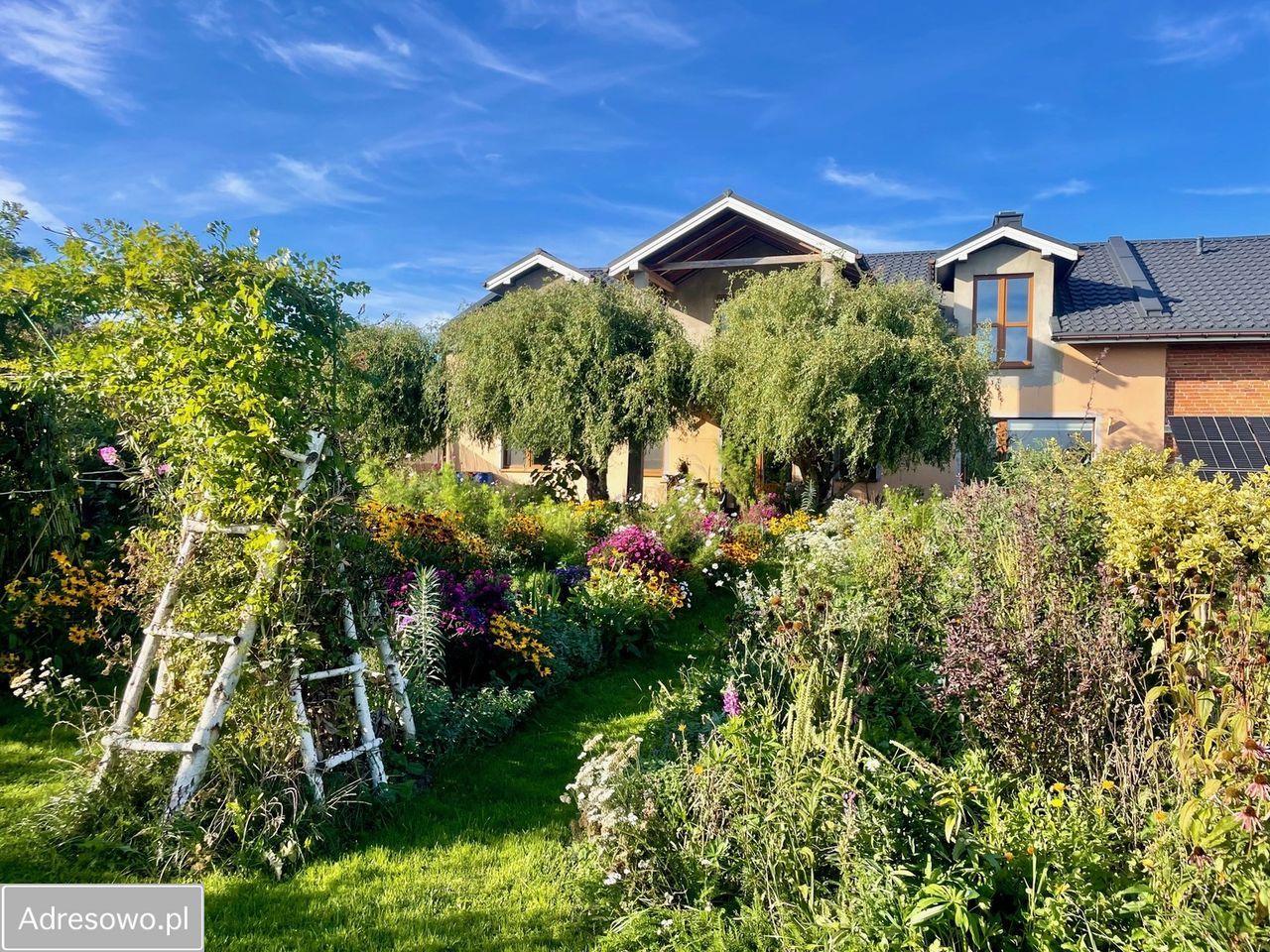 dom wolnostojący, 6 pokoi Krzepczów. Zdjęcie 2