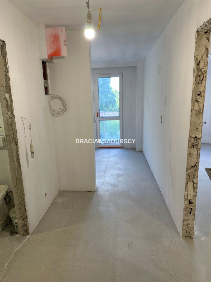 Mieszkanie 2-pokojowe Kraków Mistrzejowice, os. Kombatantów. Zdjęcie 9