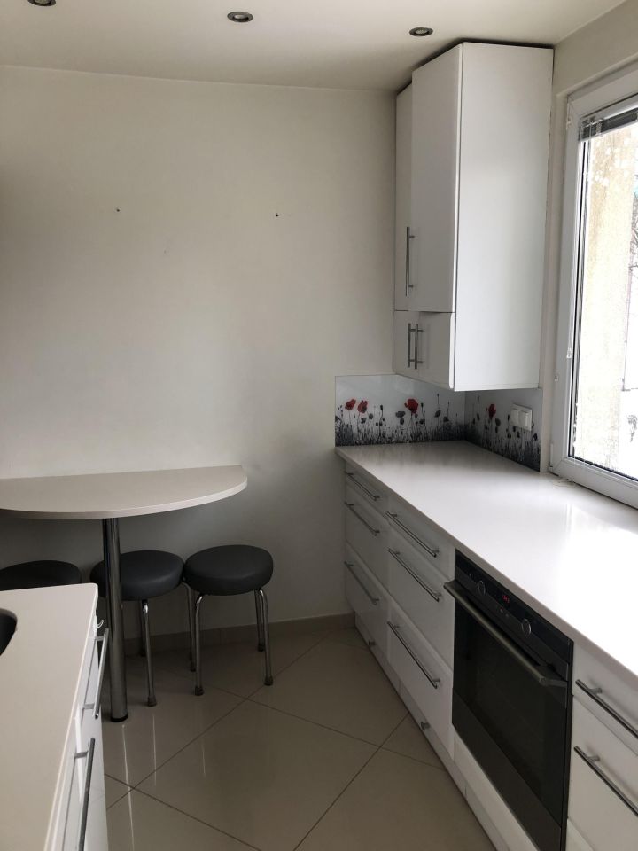 Mieszkanie 4-pokojowe Bielsko-Biała Złote Łany, ul. Juliana Tuwima. Zdjęcie 14