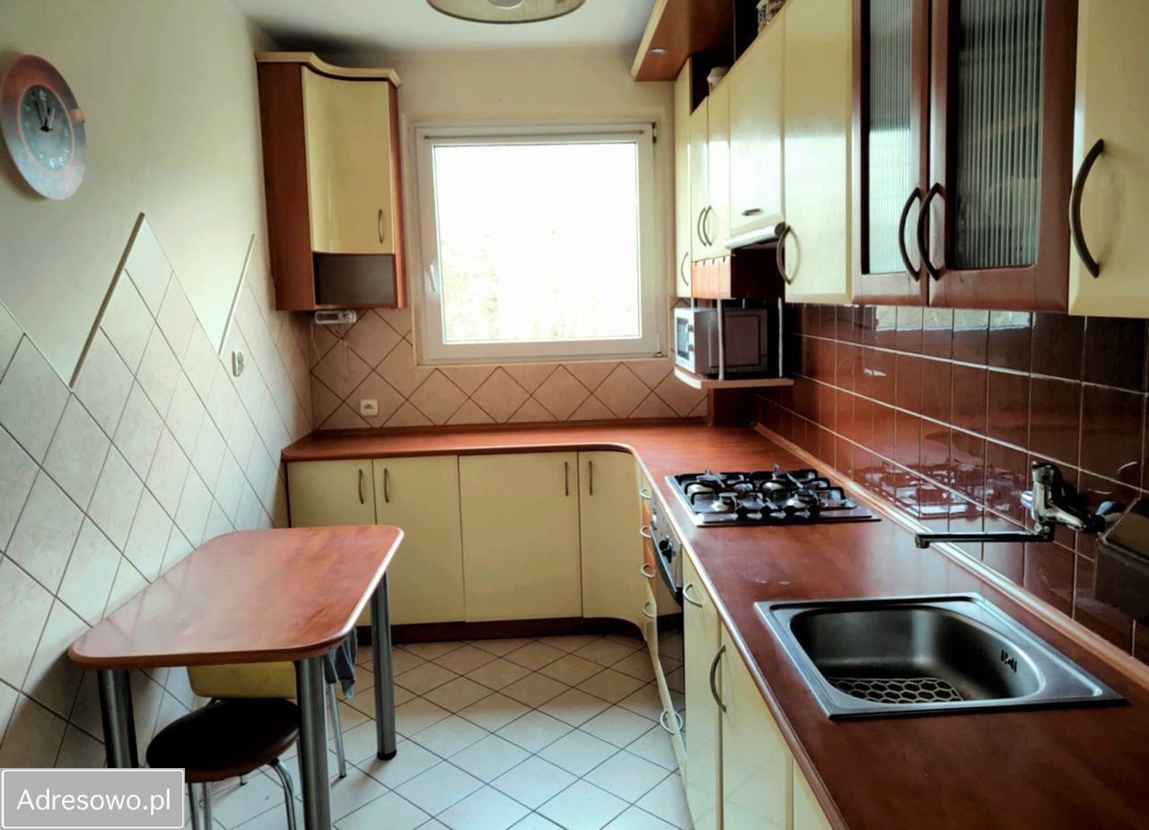 Mieszkanie 3-pokojowe Gdynia Karwiny, ul. Konstantego Ildefonsa Gałczyńskiego. Zdjęcie 9