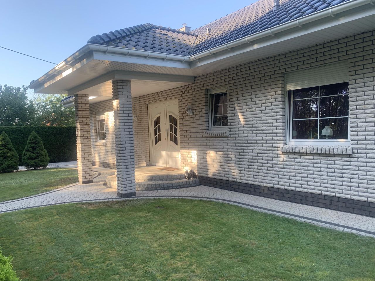 dom wolnostojący, 5 pokoi Ostrzeszów. Zdjęcie 3