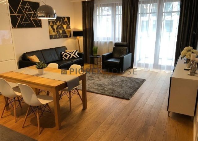 Mieszkanie 2-pokojowe Warszawa Powiśle, ul. Fabryczna. Zdjęcie 1