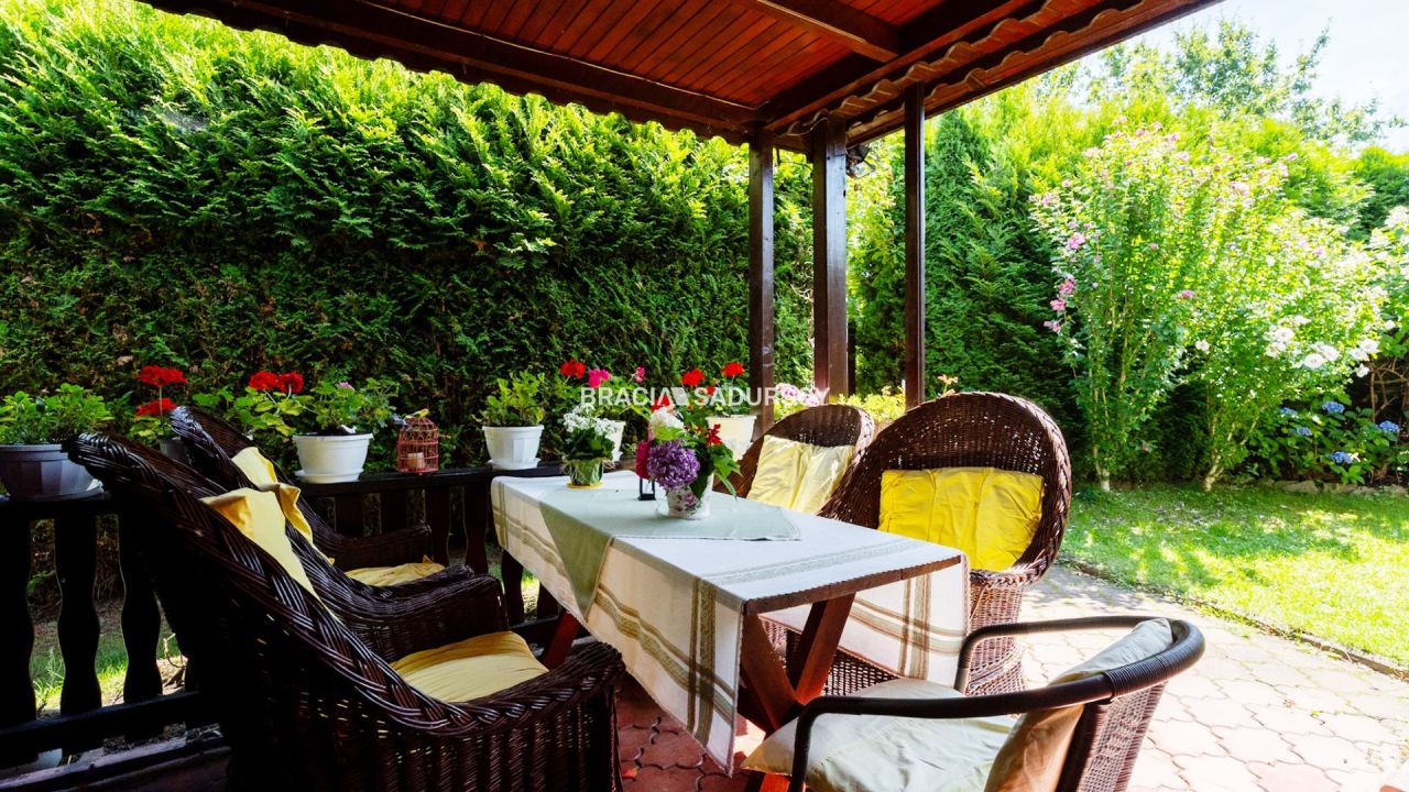 dom wolnostojący, 4 pokoje Brzeźnica. Zdjęcie 3