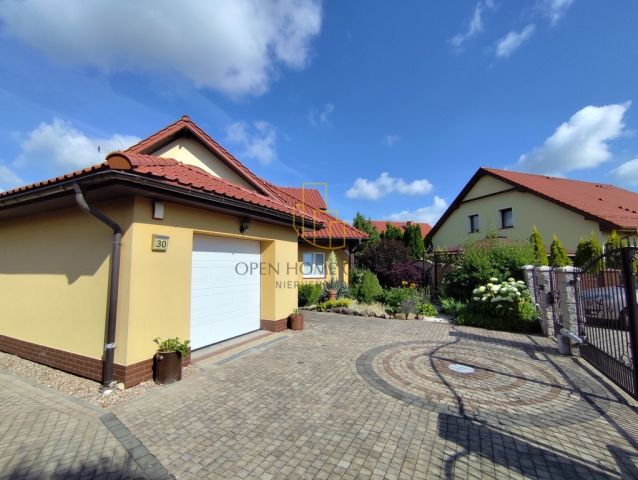 dom wolnostojący, 6 pokoi Smolec. Zdjęcie 5