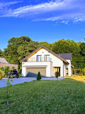 dom wolnostojący, 5 pokoi Kraków Nowa Huta, ul. Stare Wiślisko. Zdjęcie 1