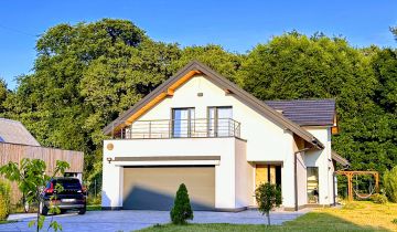 dom wolnostojący, 5 pokoi Kraków Nowa Huta, ul. Klasztorna