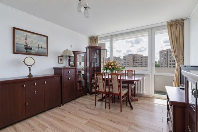 Mieszkanie 3-pokojowe Warszawa Bemowo, ul. Synów Pułku. Zdjęcie 1