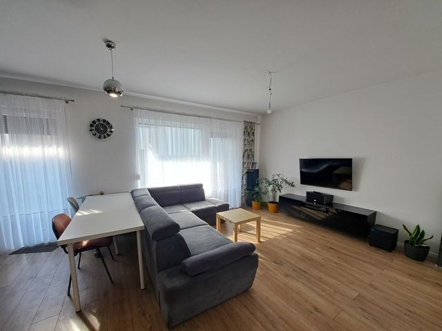 Mieszkanie 3-pokojowe Złotniki