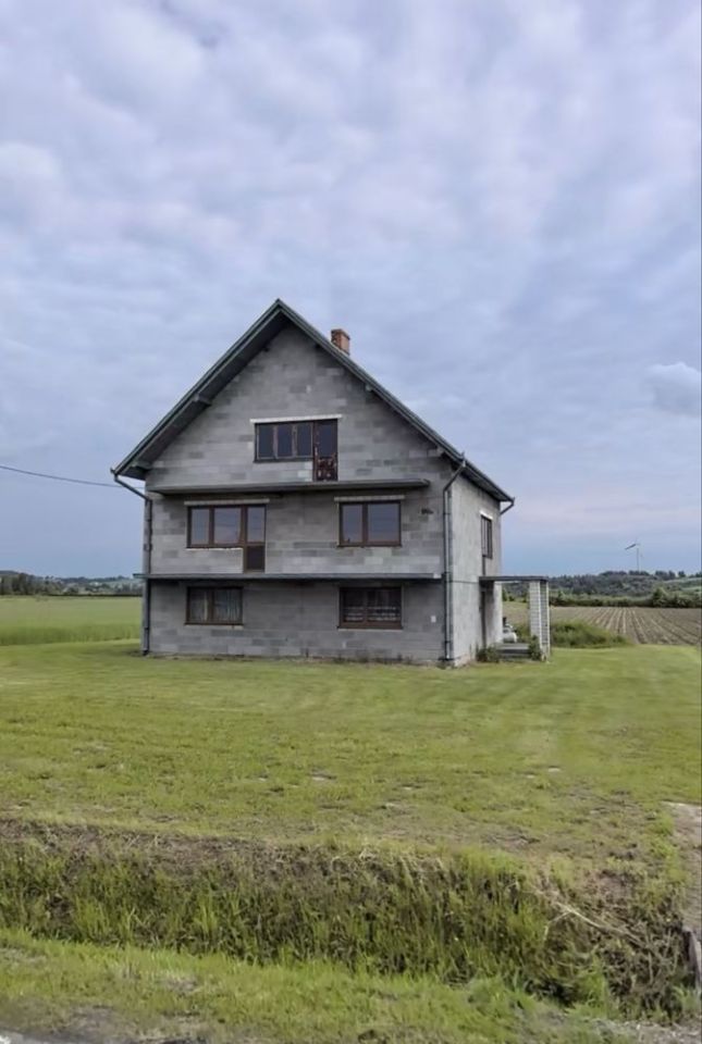 dom wolnostojący Tarczek. Zdjęcie 1