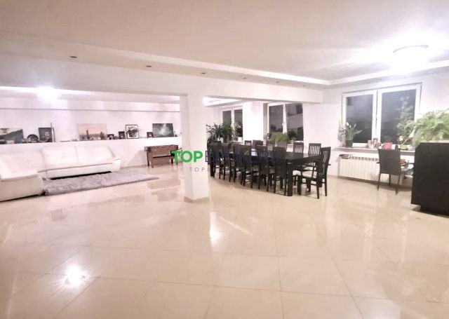 dom wolnostojący, 5 pokoi Warszawa Targówek. Zdjęcie 2