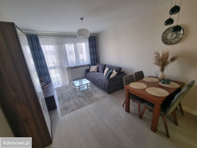 Mieszkanie 2-pokojowe Warszawa Ursus, ul. Aleksandra Prystora. Zdjęcie 1