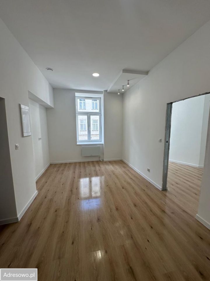 Mieszkanie 2-pokojowe Częstochowa Centrum, al. Aleja Najświętszej Maryi Panny. Zdjęcie 6