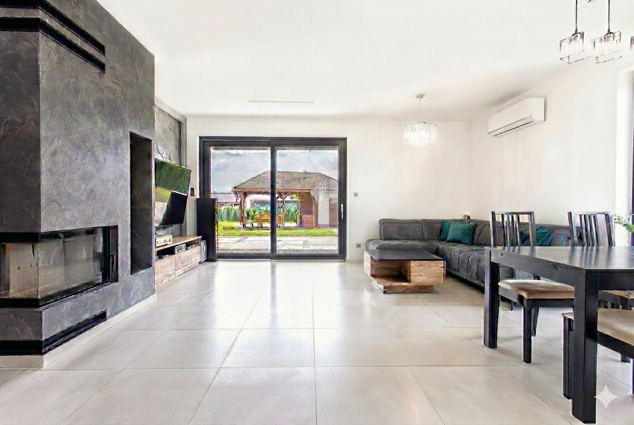 dom wolnostojący, 5 pokoi Burkatów, ul. Osiedle Pogórze. Zdjęcie 13