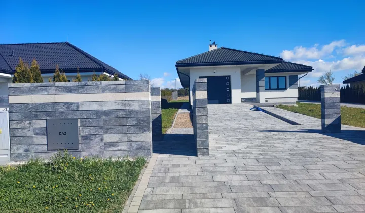 dom wolnostojący, 3 pokoje Stróża-Kolonia, ul. Ogrodowa