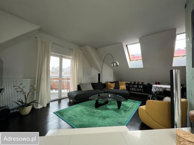 Mieszkanie 3-pokojowe Maków Podhalański. Zdjęcie 1