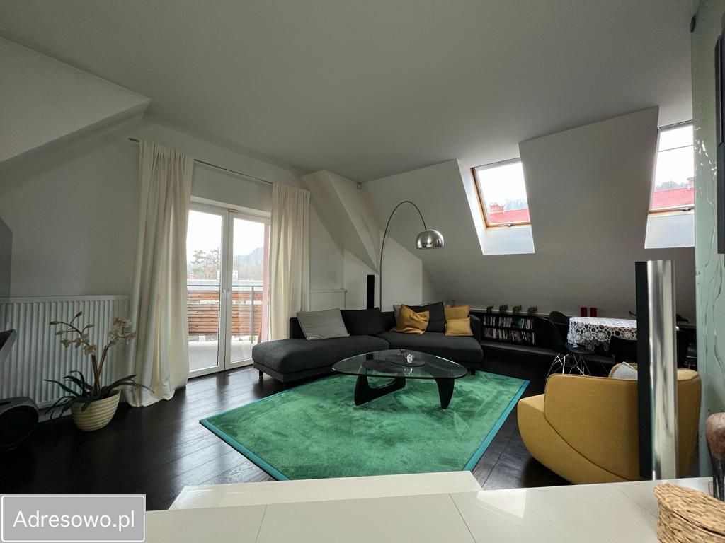 Mieszkanie 3-pokojowe Maków Podhalański. Zdjęcie 1