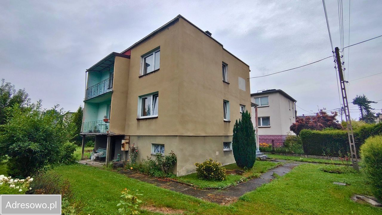 dom wolnostojący, 4 pokoje Chybie, ul. Morcinka